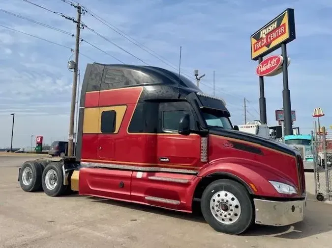 2022 Peterbilt 579