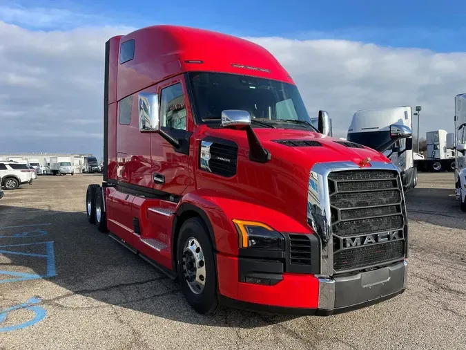 2026 MACK Pioneer 76" High Roof5cb43cd7f01340bf37371eefe0e8af18