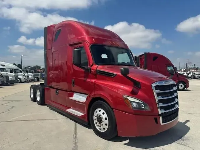 2021 Freightliner Cascadia