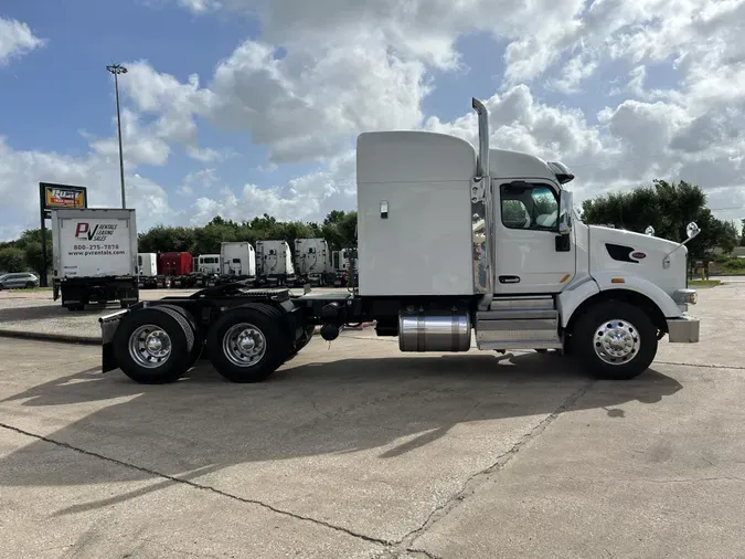 2021 Peterbilt 567