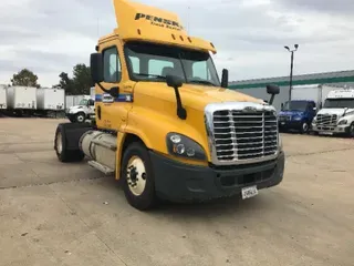 2017 FREIGHTLINER X12542ST