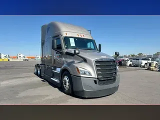 2023 Freightliner Cascadia