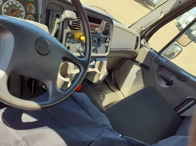 1995 NAVISTAR INTERNATIONAL 8100