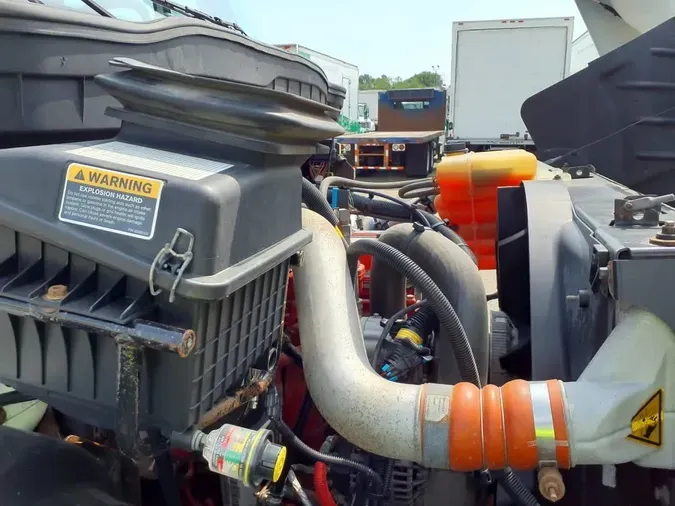 2019 NAVISTAR INTERNATIONAL 4400