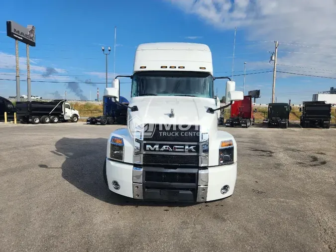 2024 MACK AN64T