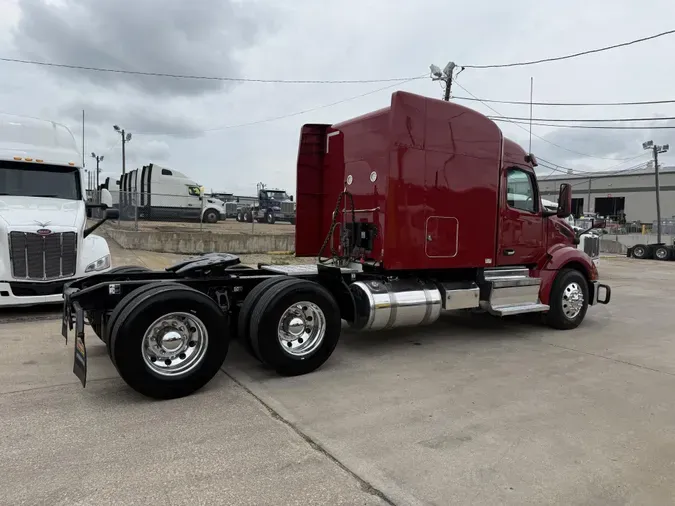 2022 Peterbilt 579