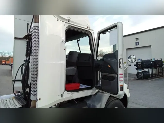 2018 Mack CXU (PINNACLE)