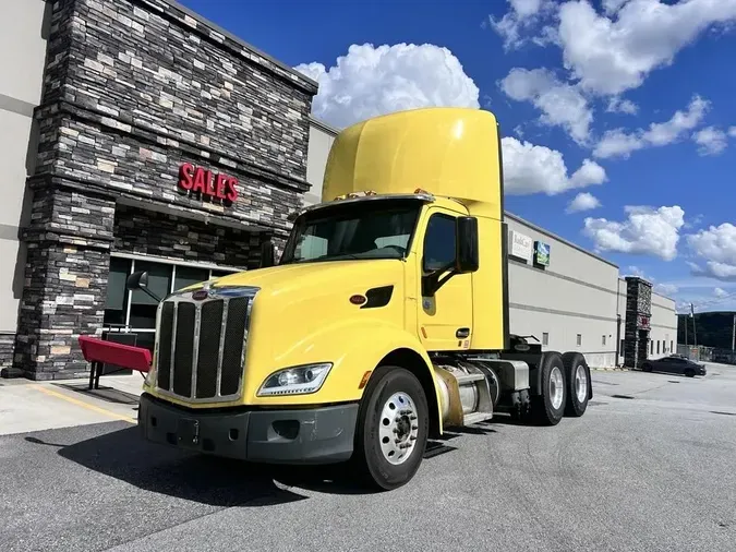 2021 Peterbilt 579