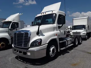 2018 FREIGHTLINER CASCADIA 125