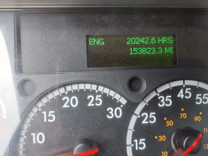 2019 FREIGHTLINER/MERCEDES CASCADIA 125