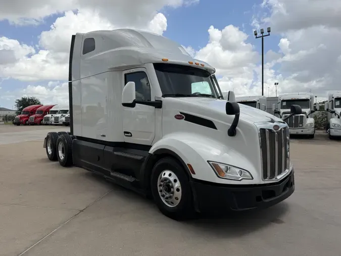 2022 Peterbilt 5795ce36f62bd18f332016c819650714daf
