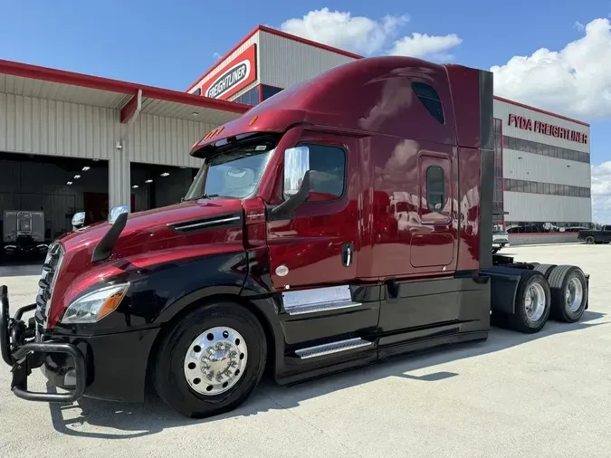 2023 Freightliner Cascadia&reg;5ce4214dcc2b3acd26bee6052b9ba550