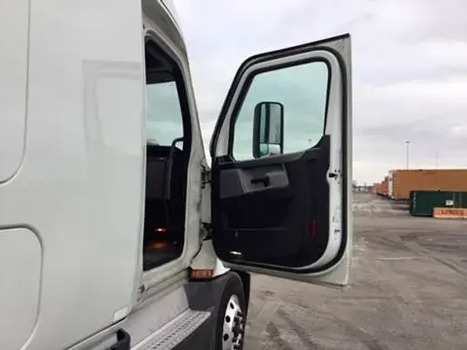 2021 Freightliner Cascadia