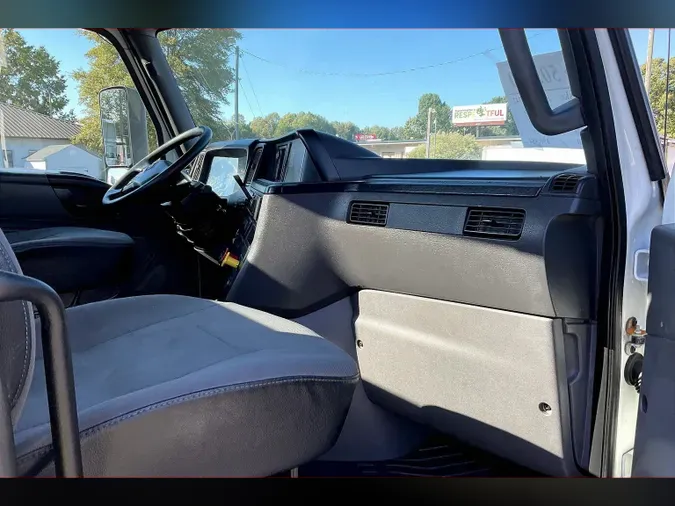 2019 INT LT625 6x45ced7d3de357215d8089d47ed03cf1cc