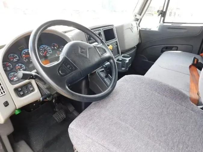 2018 International DuraStar 4300