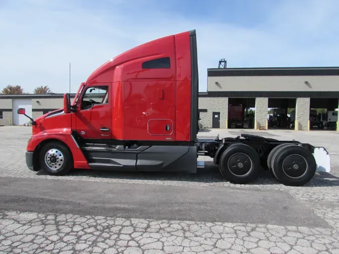 2022 Kenworth T680