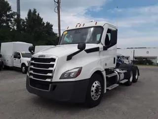 2021 FREIGHTLINER/MERCEDES NEW CASCADIA PX12664