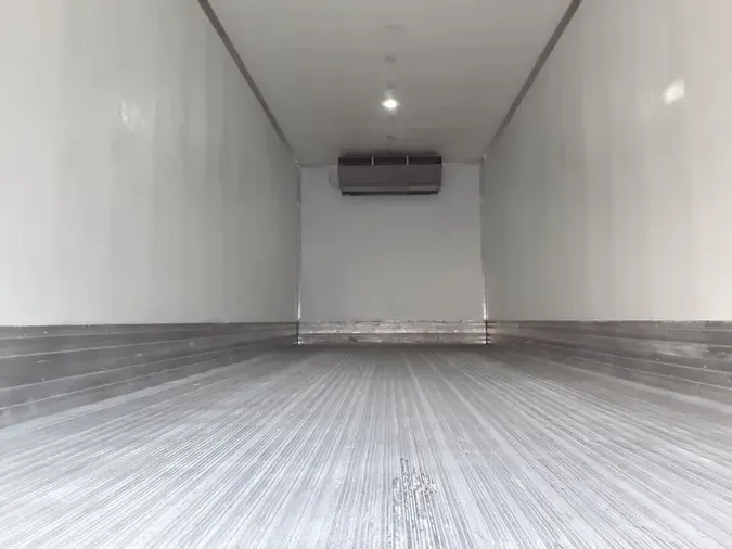 2019 FREIGHTLINER/MERCEDES M2 106
