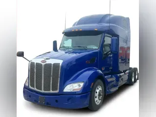 2022 Peterbilt 579