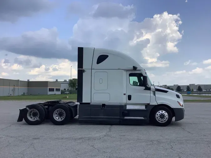 2024 Freightliner Cascadia 1265cf4039d58bd98022083d5e6ae7415f9