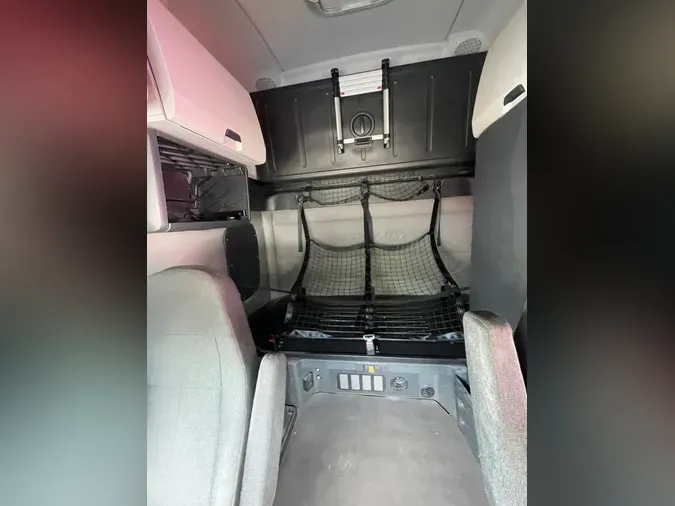 2019 FREIGHTLINER NEW CASCADIA PX12664