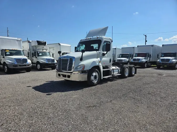 2018 FREIGHTLINER/MERCEDES CASCADIA 1255cfab3e1bcb4bf43efcb546af7320879