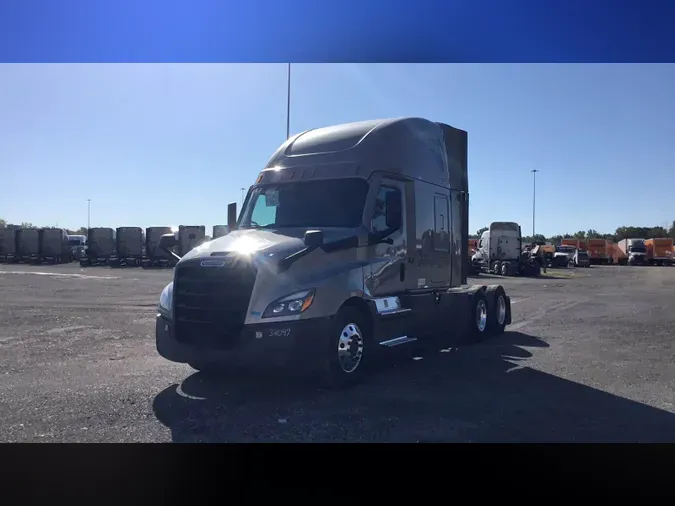 2024 Freightliner Cascadia 126