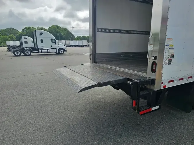 2018 ISUZU NPR