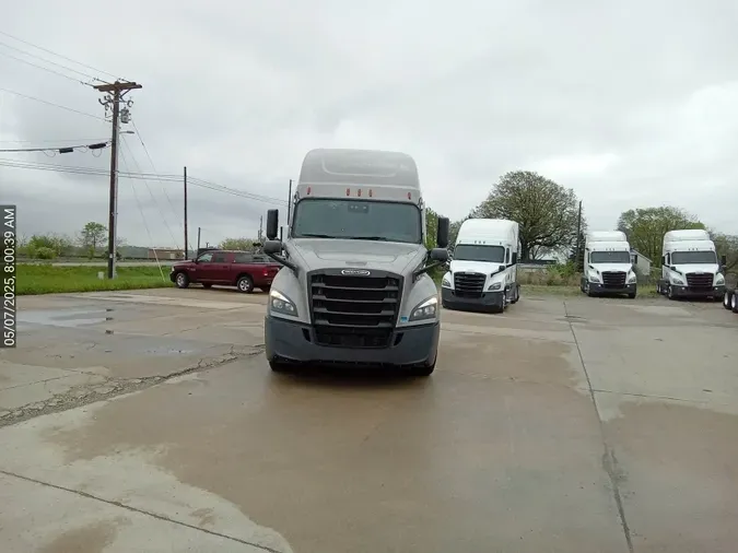 2021 Freightliner Cascadia