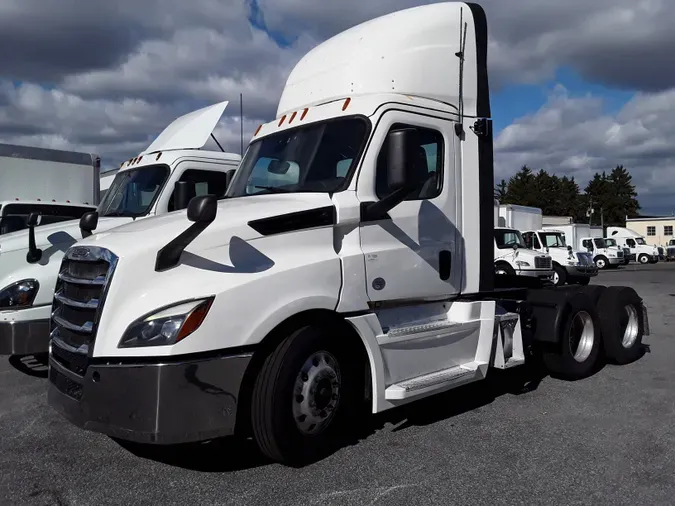 2019 FREIGHTLINER/MERCEDES NEW CASCADIA PX12664