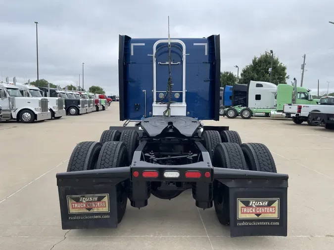 2023 Peterbilt 579