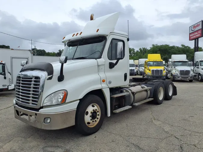 2018 FREIGHTLINER/MERCEDES CASCADIA 1255d0afbc9796fa7e14cf6d9ea1b63a7d1