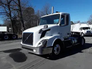 2016 VOLVO VNL42TRACTOR