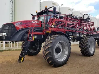 2018 Case IH TRIDENT 5550