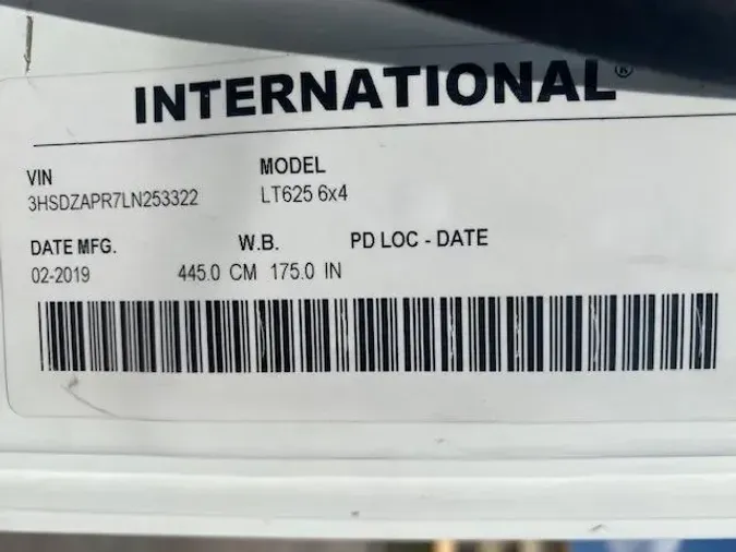 2020 International LT625