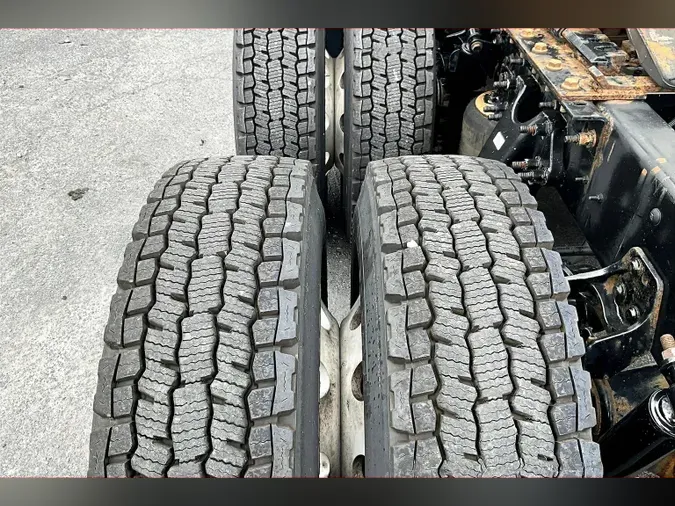 2021 INT LT625 6x4
