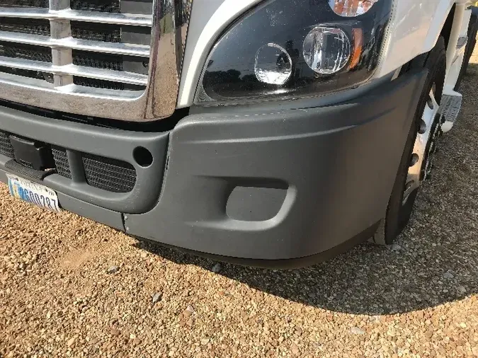 2018 Freightliner X11364ST