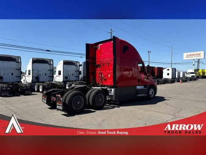 2022 FREIGHTLINER CA126