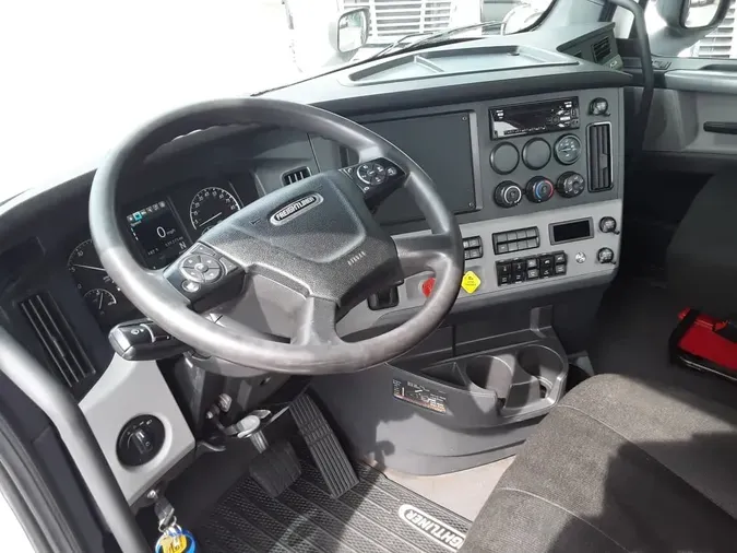 2021 FREIGHTLINER/MERCEDES CASCADIA PX11664ST5d1ec0cff887882d02465e832b570fea