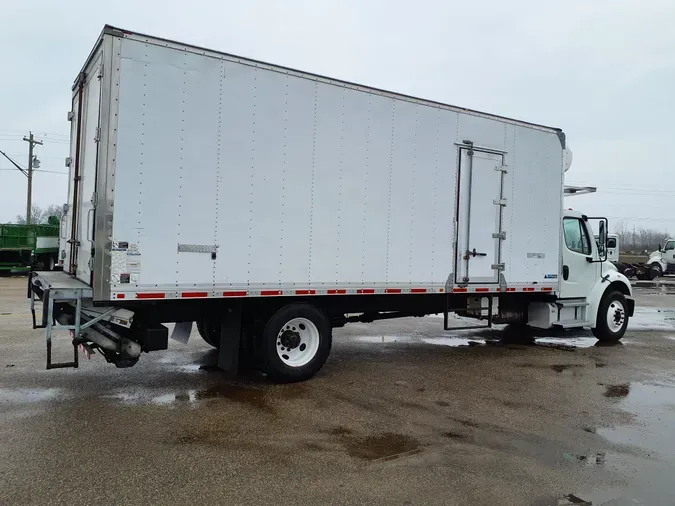 2019 FREIGHTLINER/MERCEDES M2 106