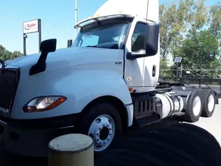 2020 NAVISTAR INTERNATIONAL LT625 DAYCAB T/A