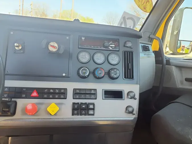 2020 FREIGHTLINER/MERCEDES NEW CASCADIA 116