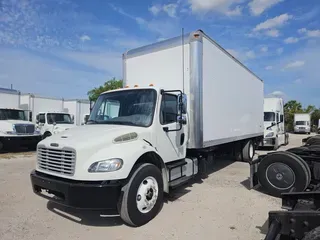 2014 FREIGHTLINER/MERCEDES M2 106