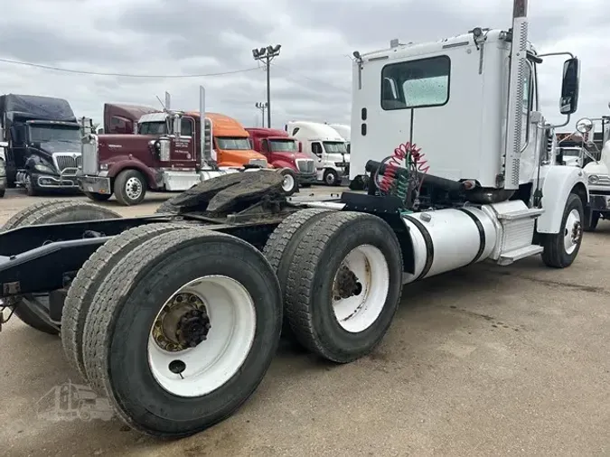 2013 FREIGHTLINER CORONADO 122 SD