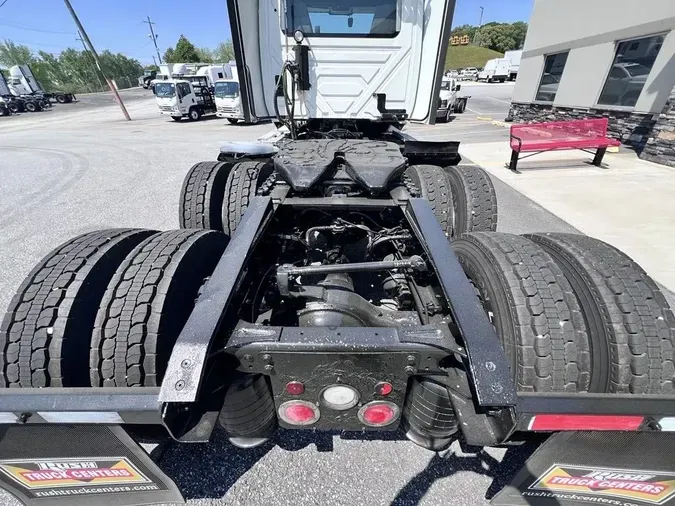 2020 International LT625