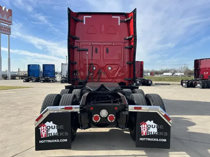 2021 Freightliner Cascadia