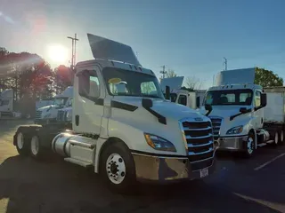2019 FREIGHTLINER/MERCEDES NEW CASCADIA PX12664