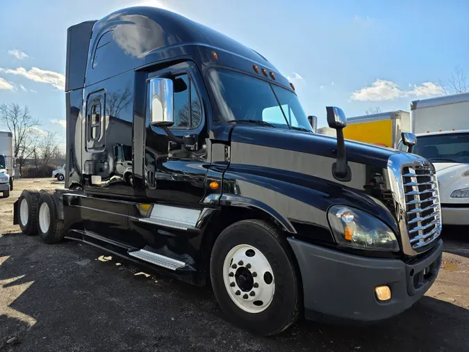 2020 FREIGHTLINER/MERCEDES CASCADIA 125