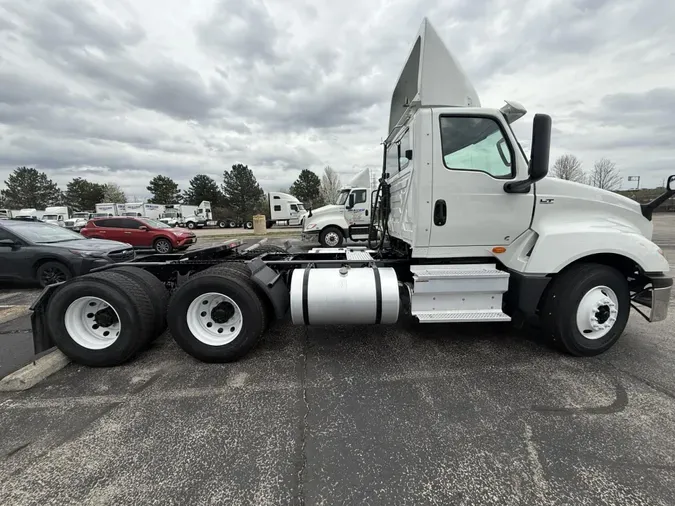 2022 International LT625
