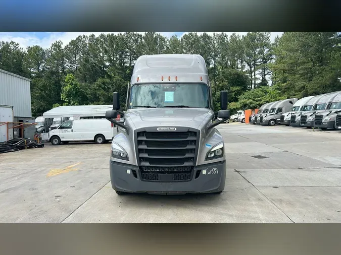 2022 Freightliner Cascadia